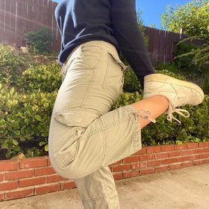 ALLEN ALLEN sage green cargo capris